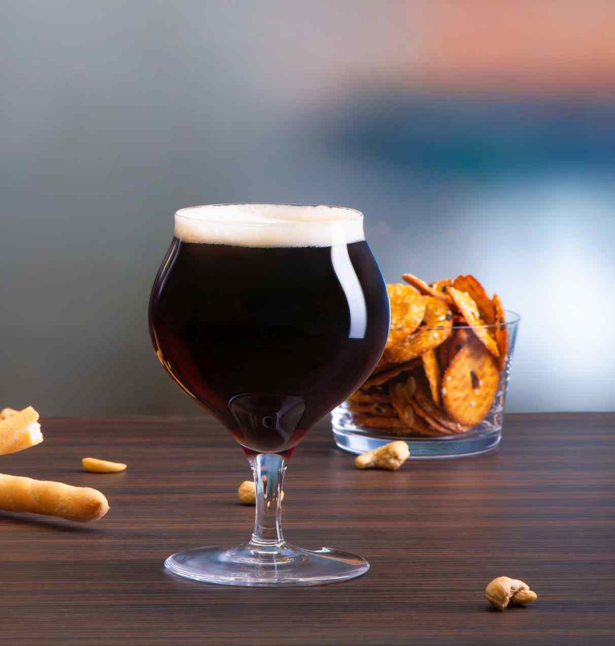 Poháre na pivo SMALL BEER 390ml (6ks)