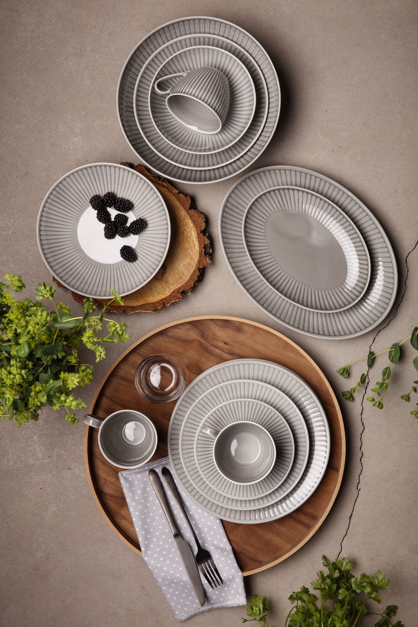 Plytký tanier DALIA GREY 26 cm (1ks)