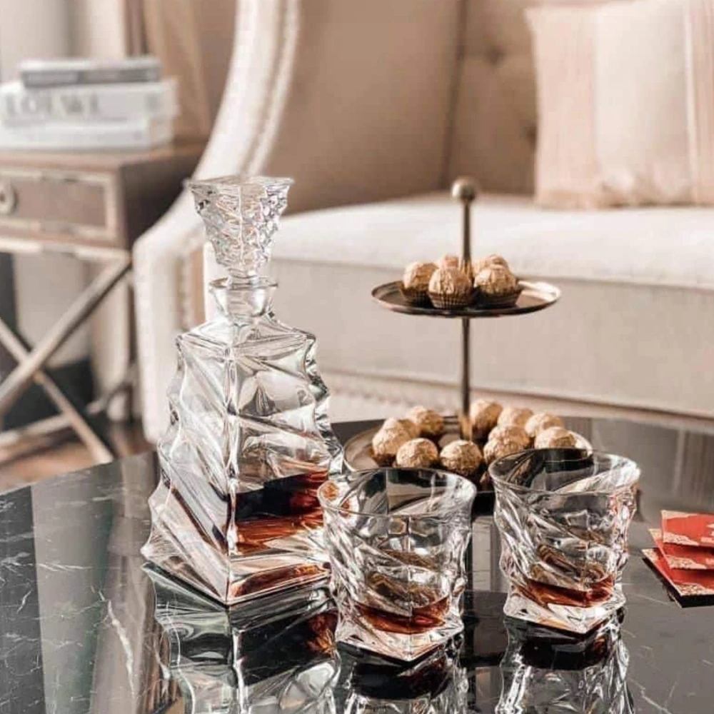 Whisky set Casablanca fľaša 620ml + 6 pohárov 300 ml